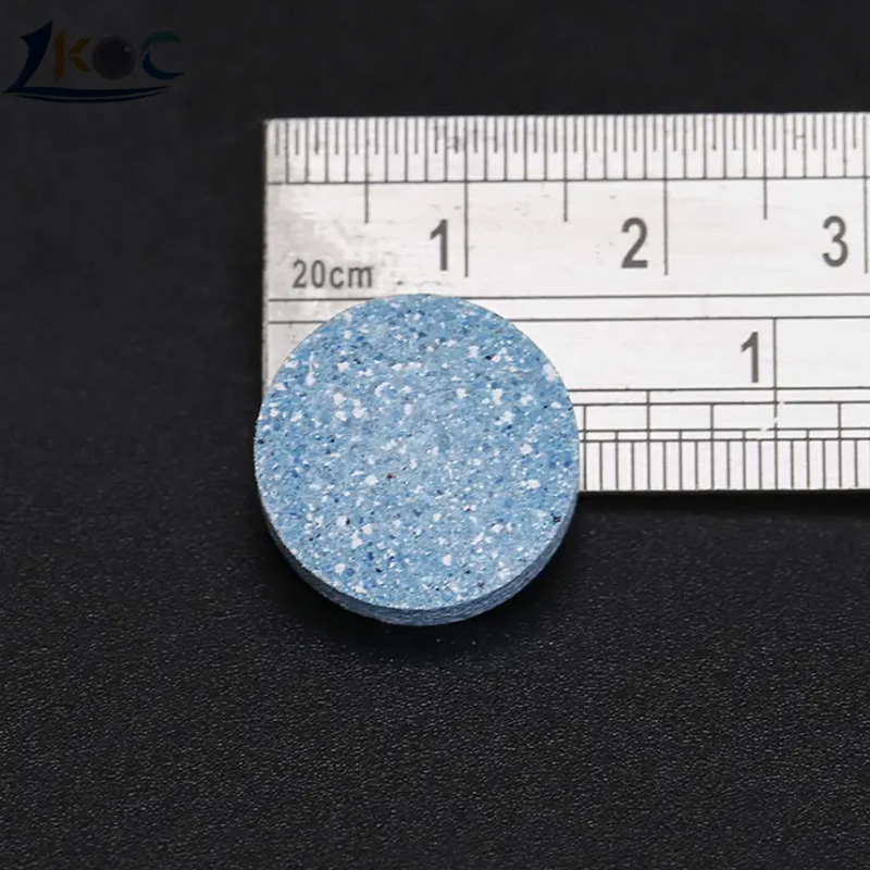 قرص شیشه شور خودرو مدل 1 در 4 لیتر